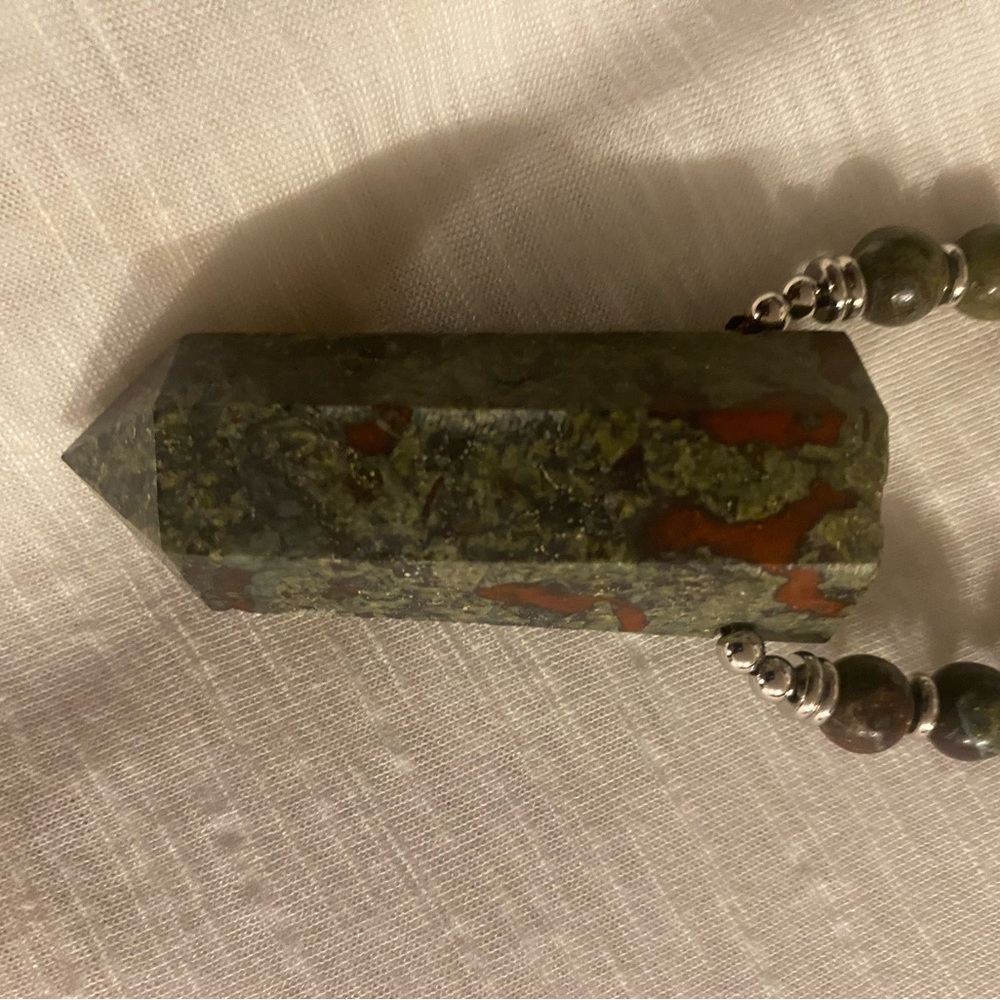 Green and Red Stone Pendant Necklace